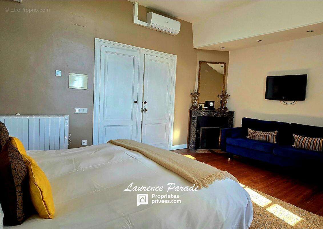 Maison à SAINT-FRONT-DE-PRADOUX