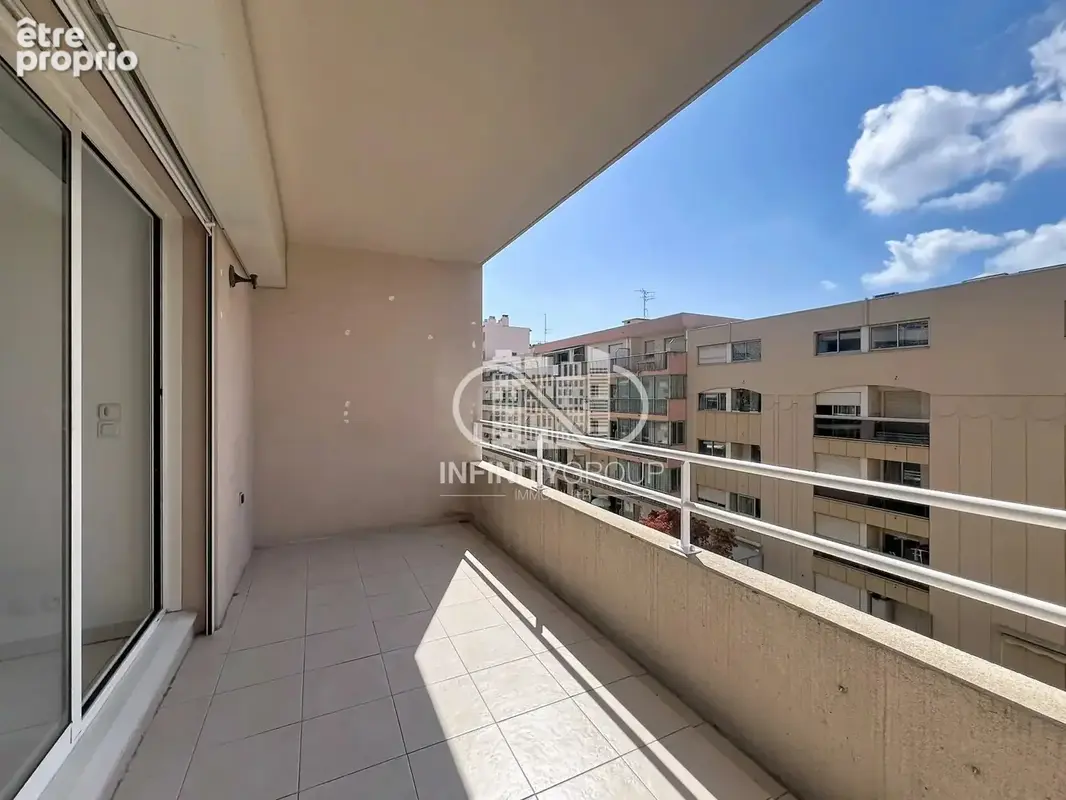 Appartement 3 pièces 66 m² traversant avec terrasses et parking — Juan-les-Pins - photo 14