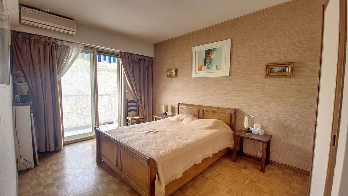 Appartement à CAGNES-SUR-MER