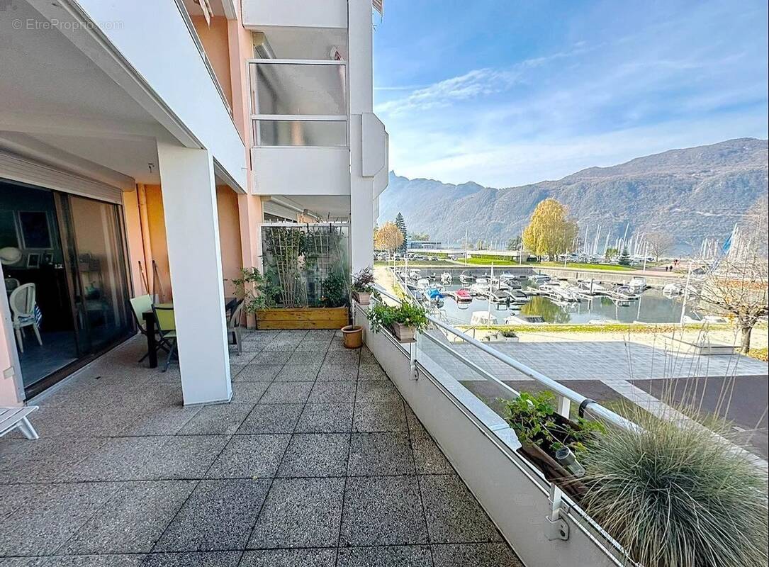 Appartement à AIX-LES-BAINS