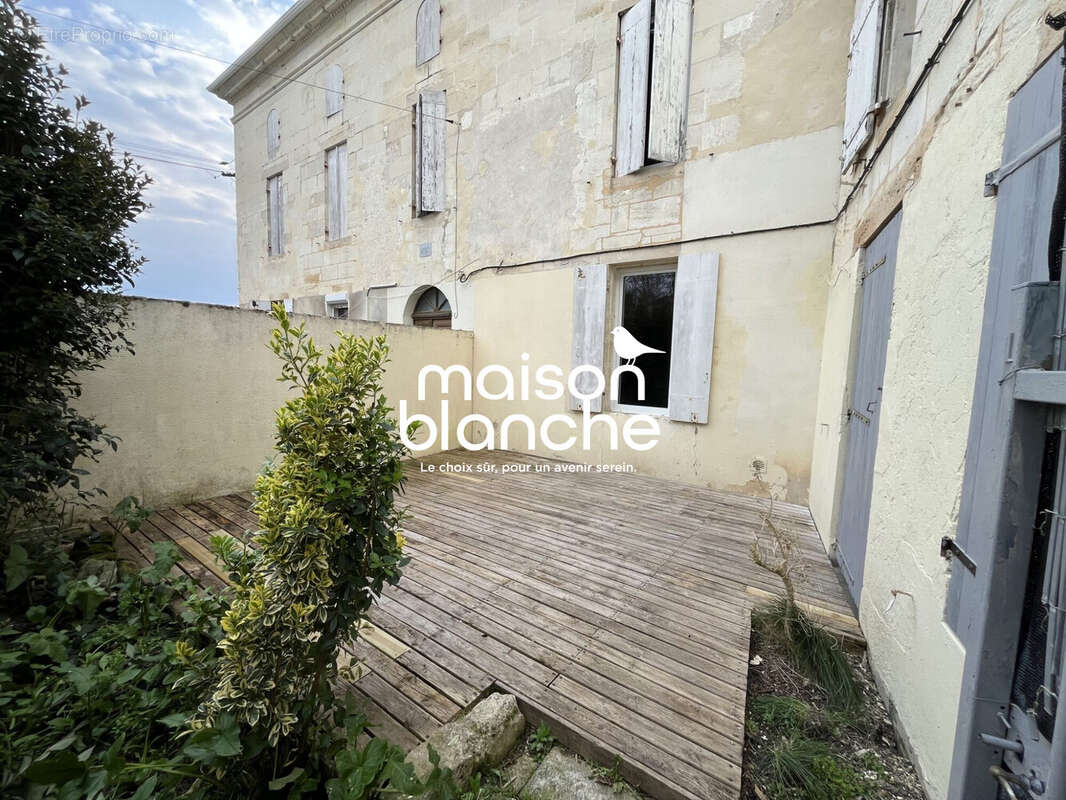 Appartement à LA RIVIERE