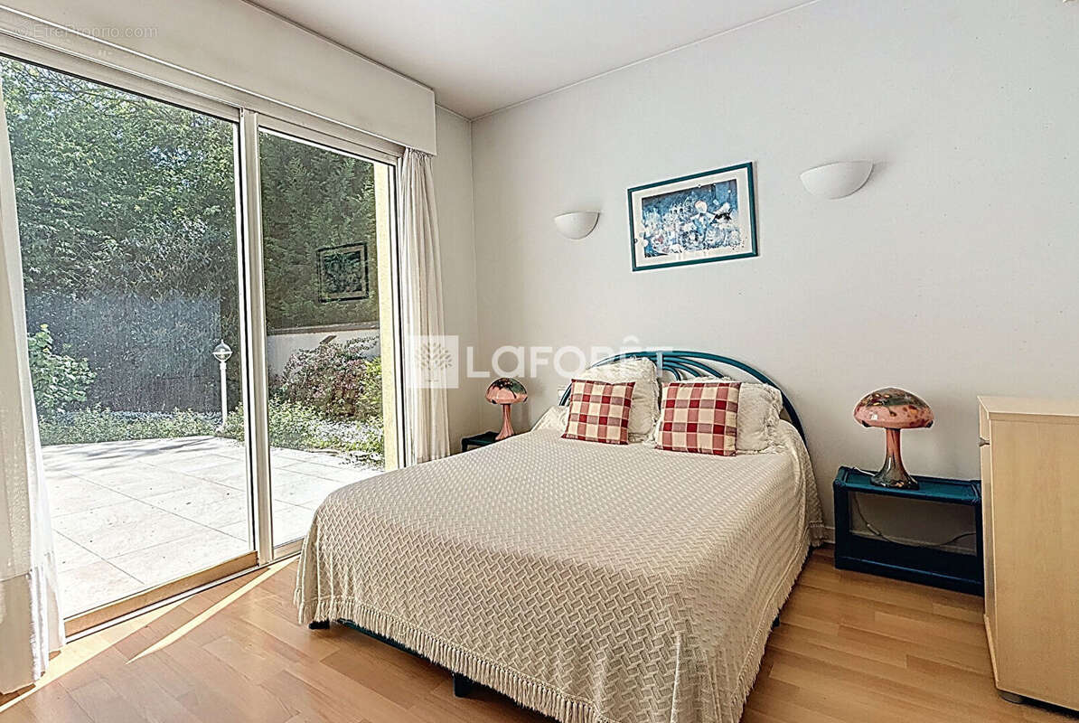 Maison à CHAMPIGNY-SUR-MARNE