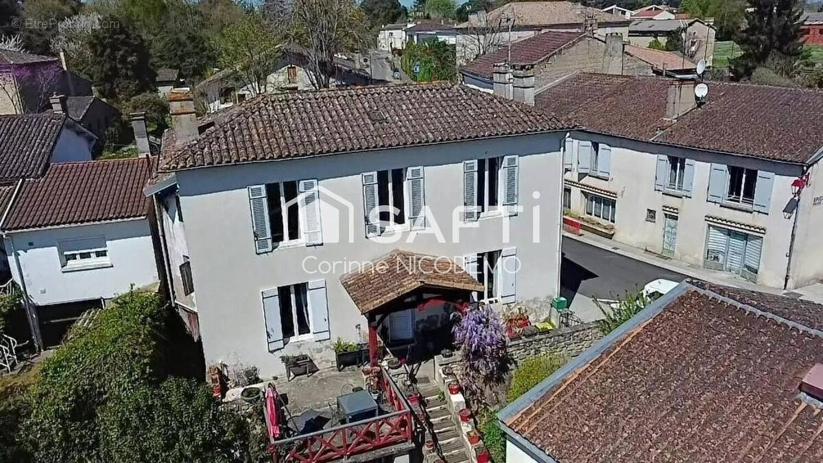 Photo 1 - Maison à MEILHAN-SUR-GARONNE