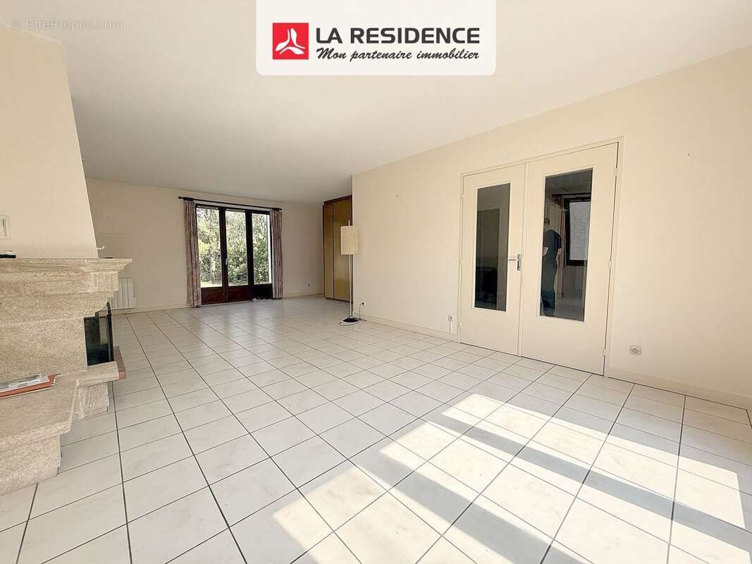 Maison 143 m² à Bievres  - photo 3