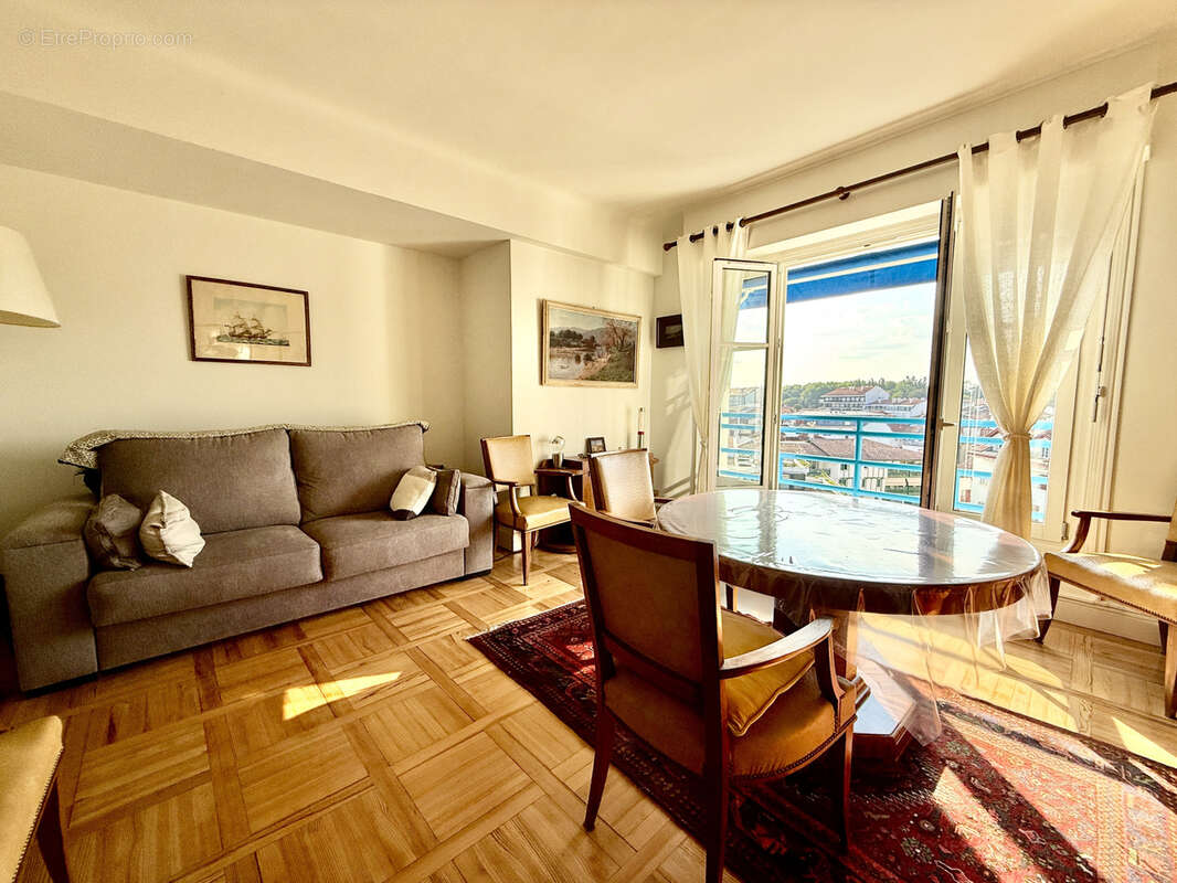 Appartement à SAINT-JEAN-DE-LUZ