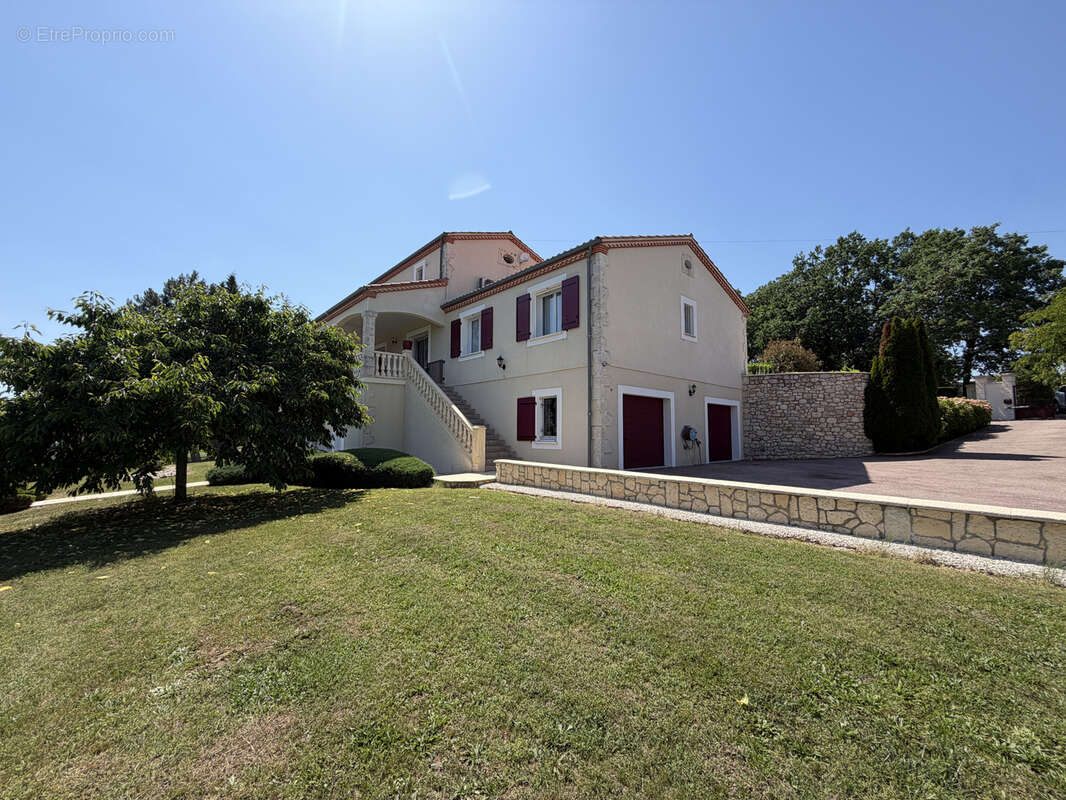 Maison à HAUTEFAGE-LA-TOUR