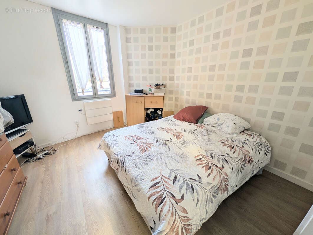 Appartement à SAINTE-SAVINE