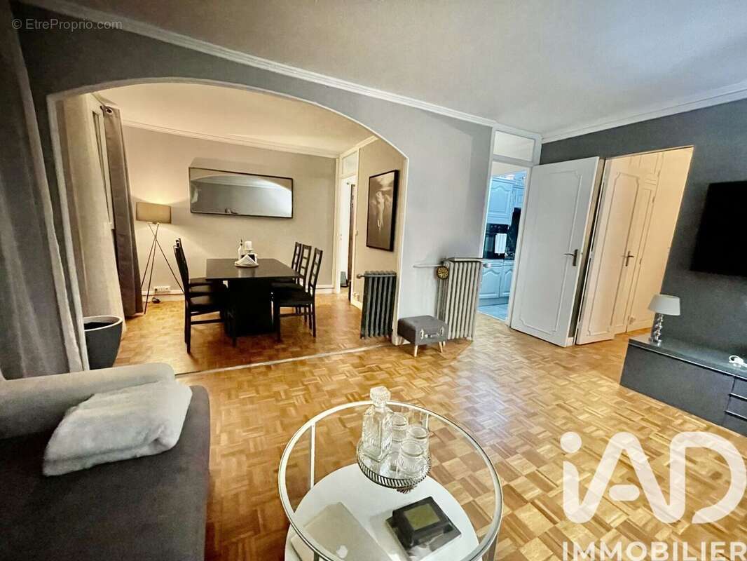 Photo 2 - Appartement à VILLENEUVE-LA-GARENNE