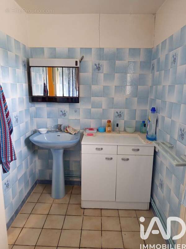 Maison 92 m² à Segrie  - photo 8
