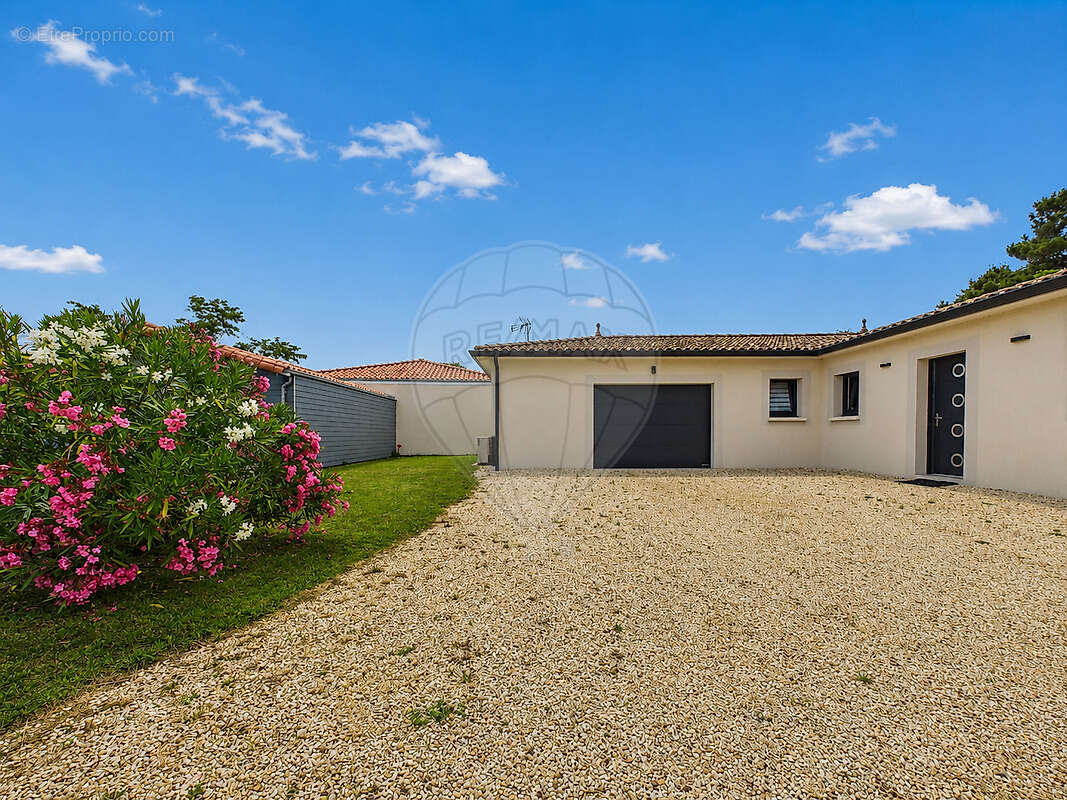 Maison à LA TREMBLADE