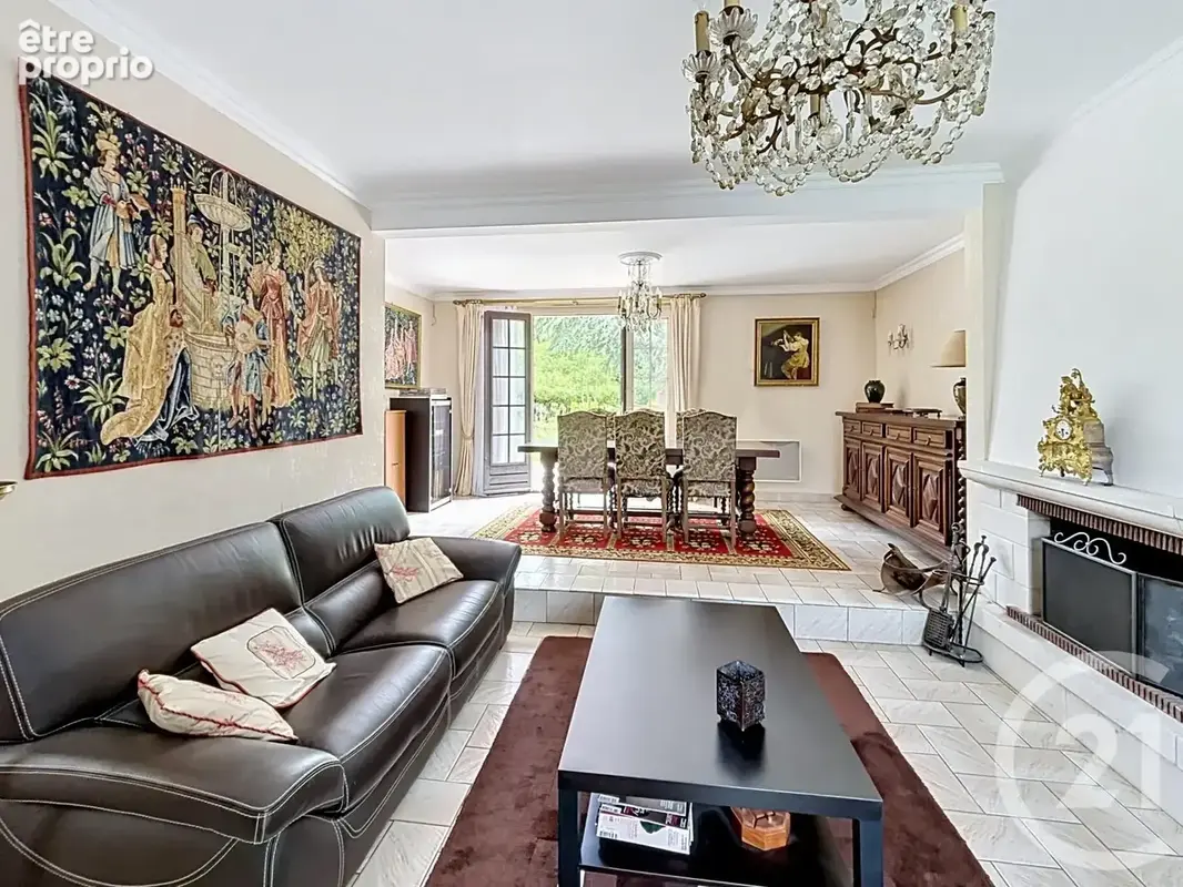 Maison 9 pièces 166 m² à vendre à Rambouillet (78120) - photo 3