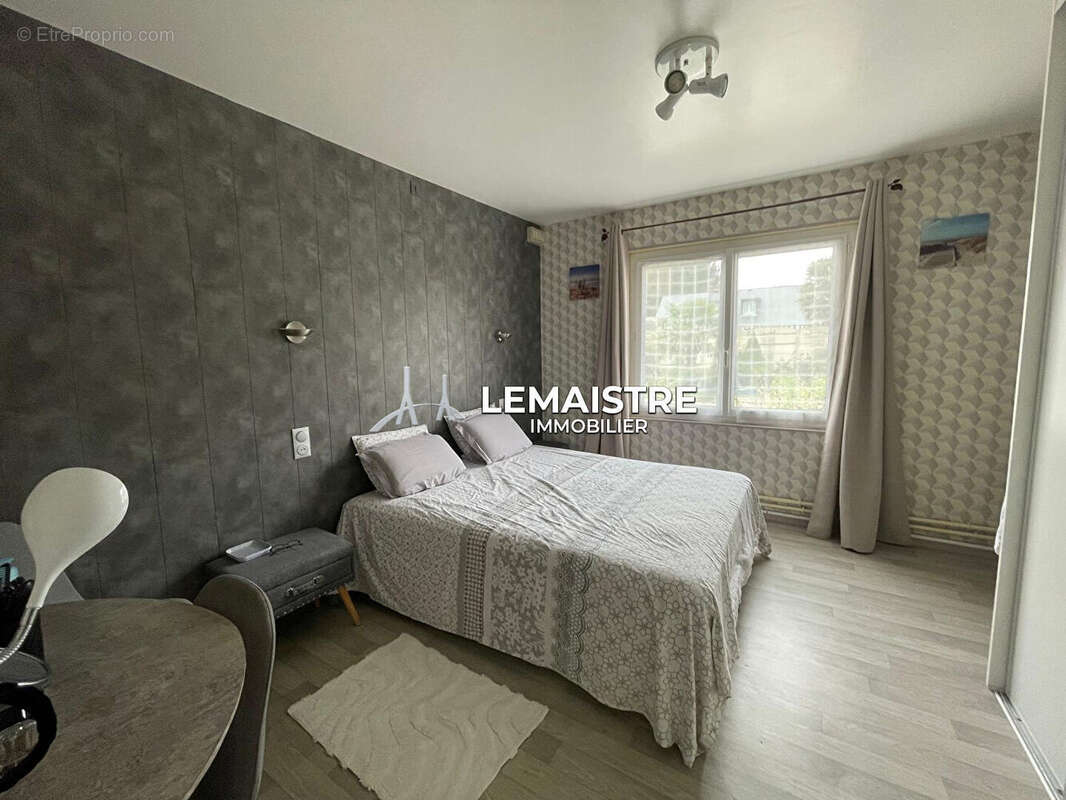 Maison à SAINT-PIERRE-EN-PORT