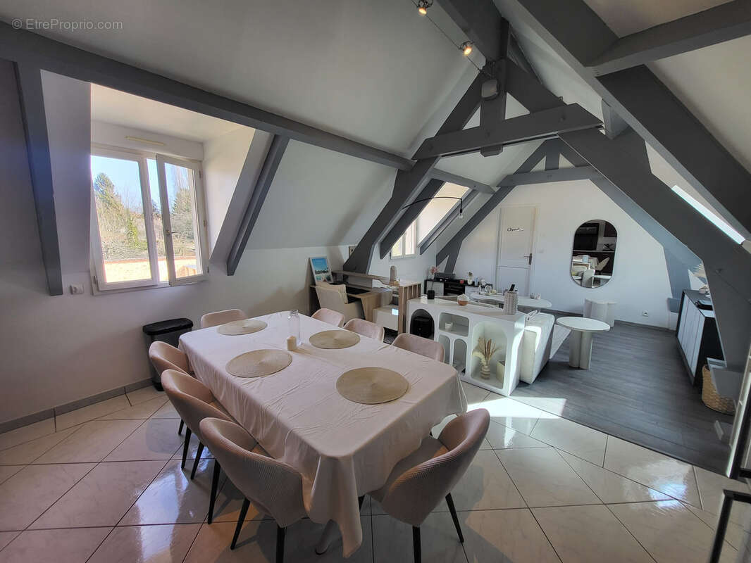 Appartement à CHAUMES-EN-BRIE