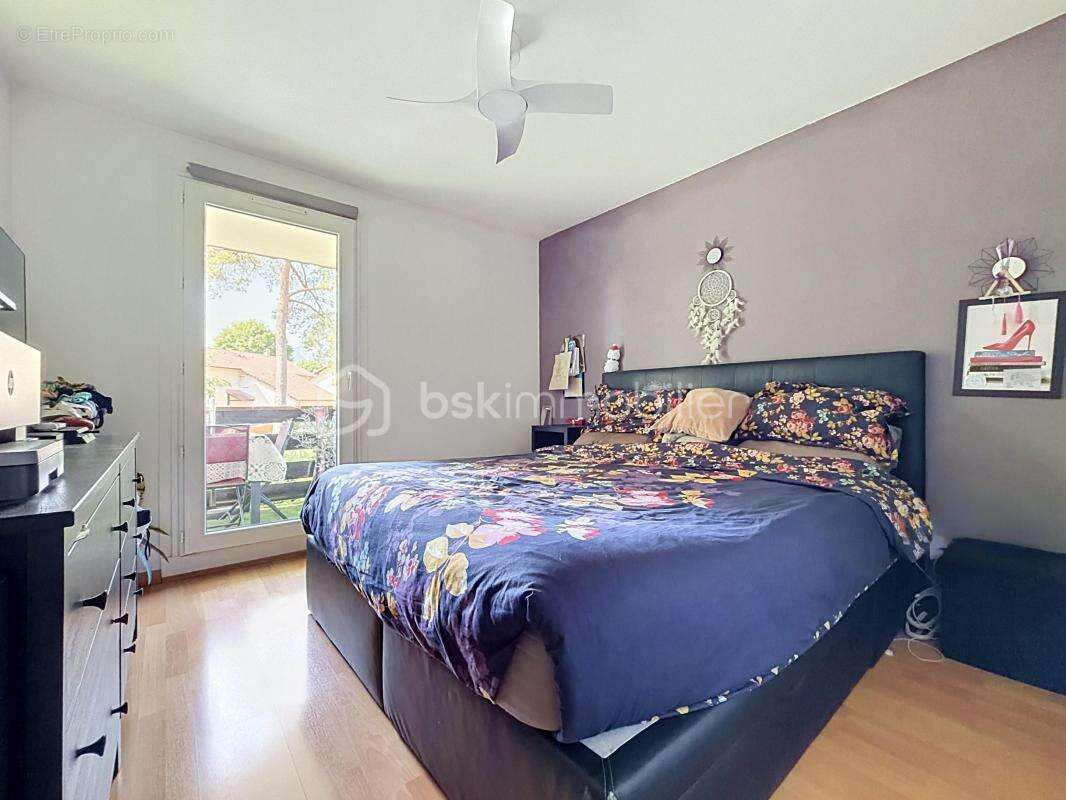 Appartement à VARCES-ALLIERES-ET-RISSET