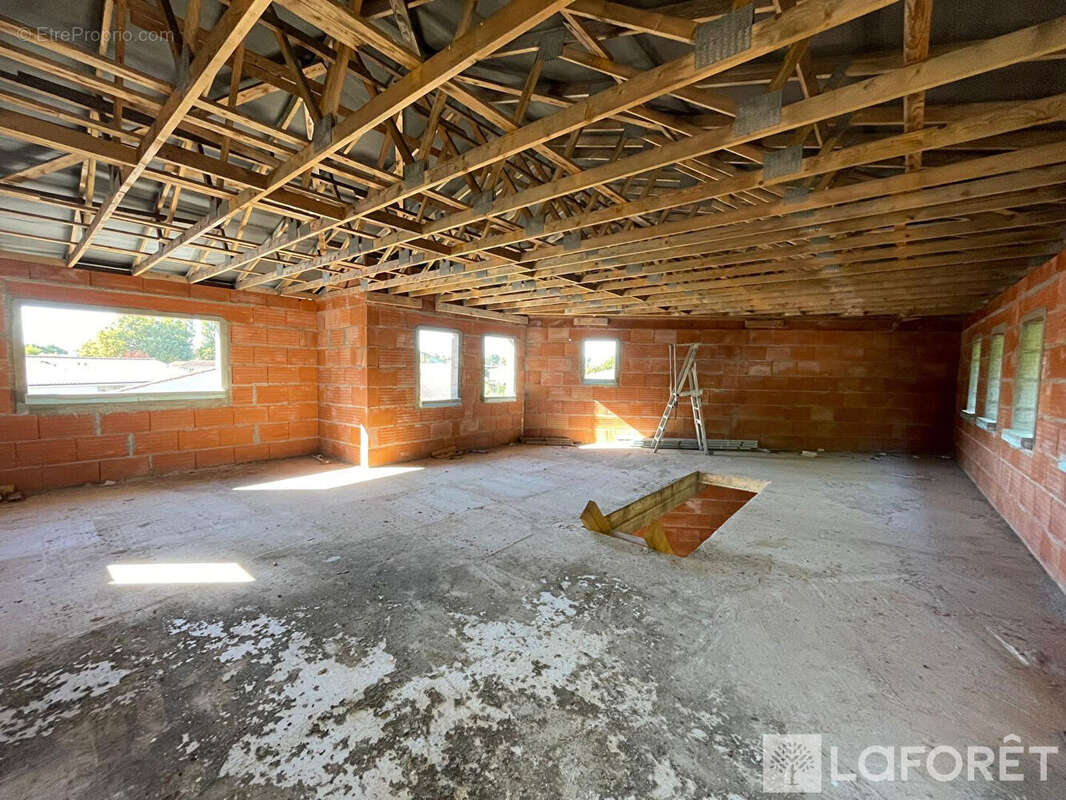 Maison à SAINT-ANDRE-DE-CUBZAC