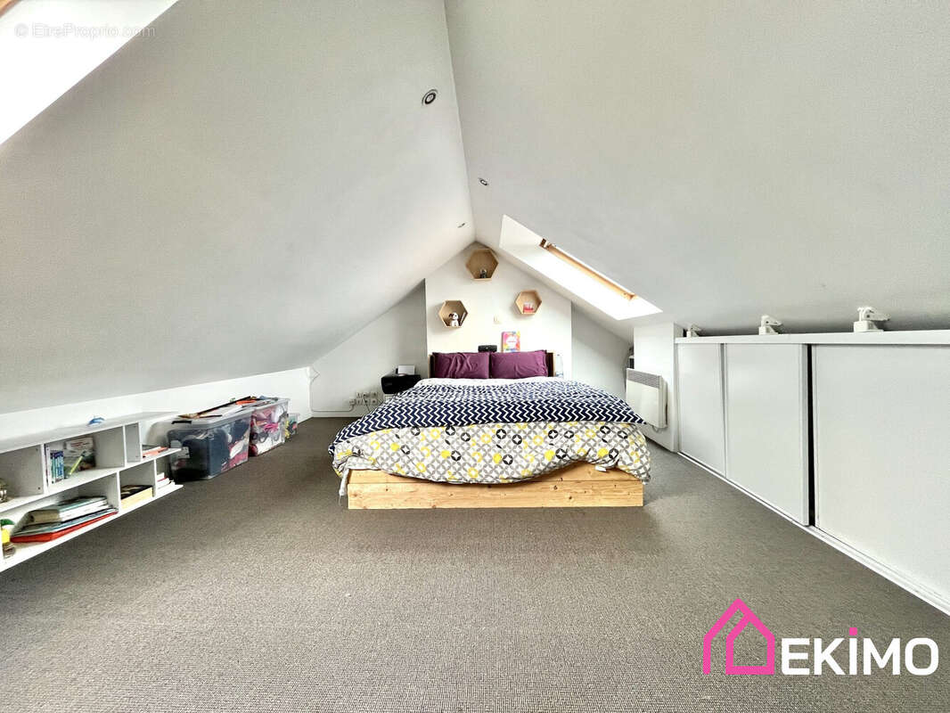 Maison à FACHES-THUMESNIL