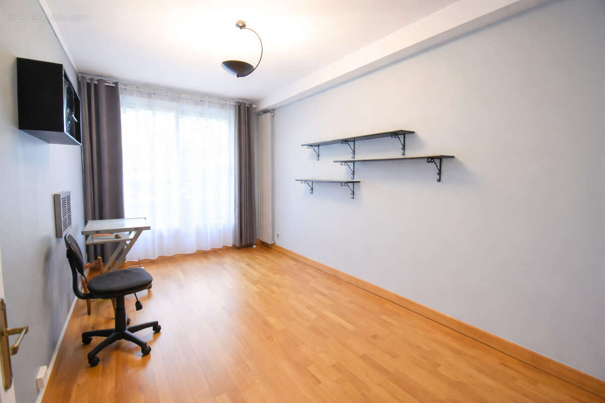 Appartement à MOULINS