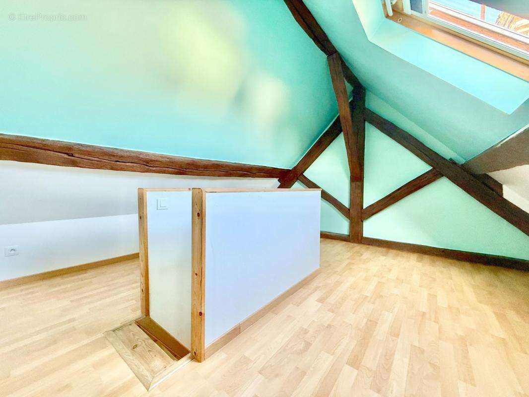 Appartement à SAINT-MERY