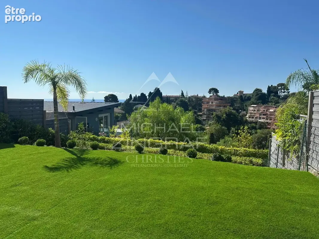 Roquebrune-Cap-Martin - Appartement avec jardin privatif de 130 m² - photo 6