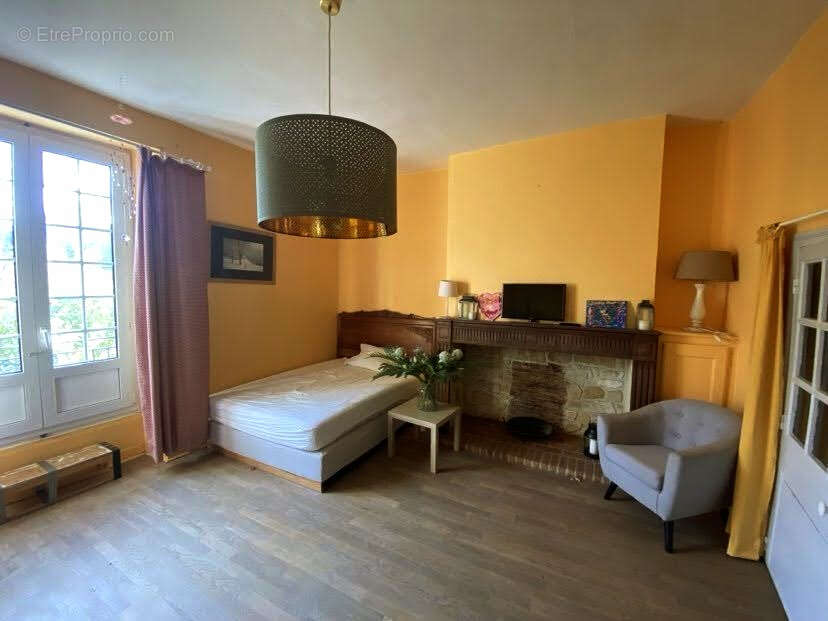 Maison à EXCIDEUIL