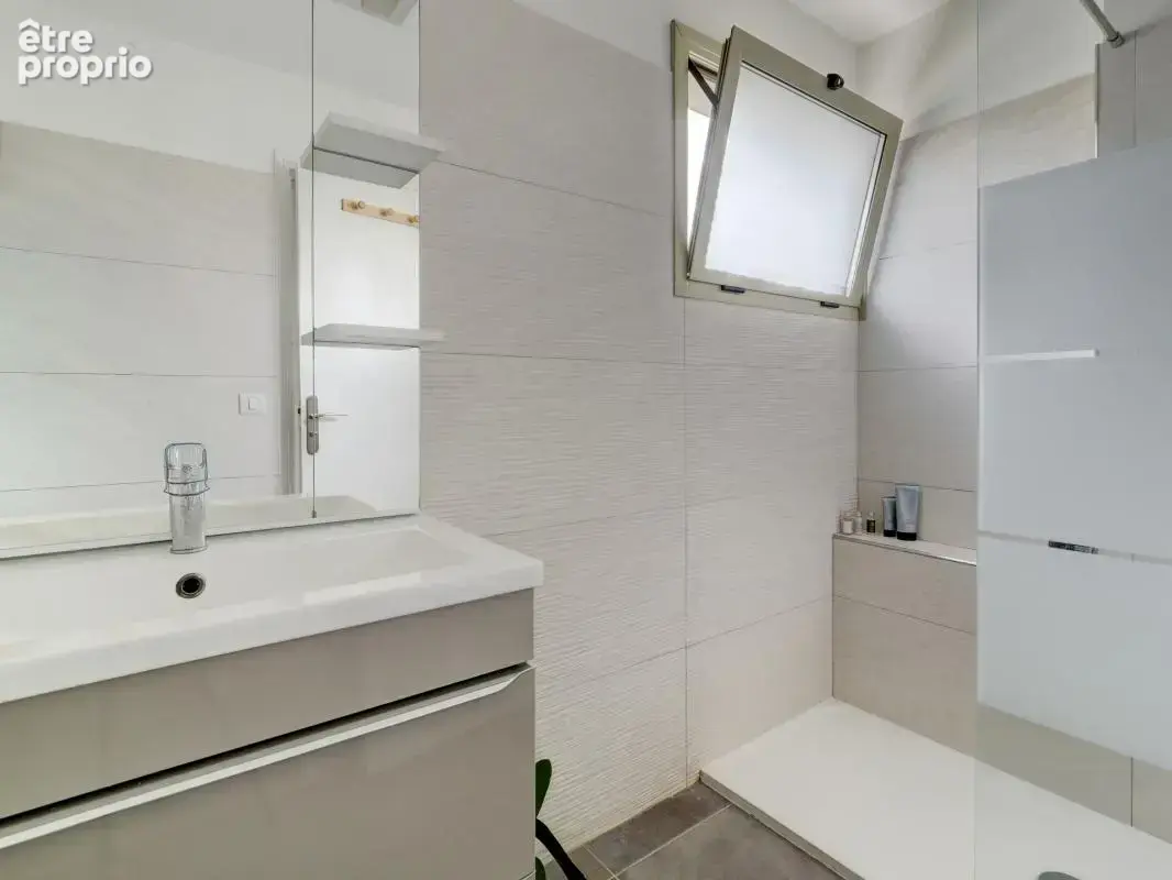 Cros-de-cagnes - 3 pièces 68 m² - vue mer - terrasse - photo 13