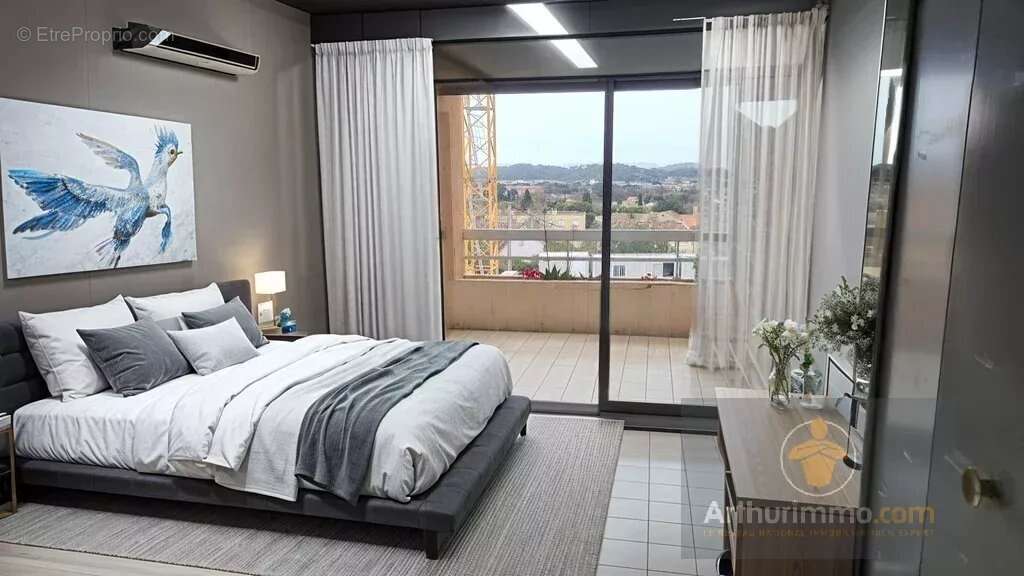 Appartement à BORMES-LES-MIMOSAS