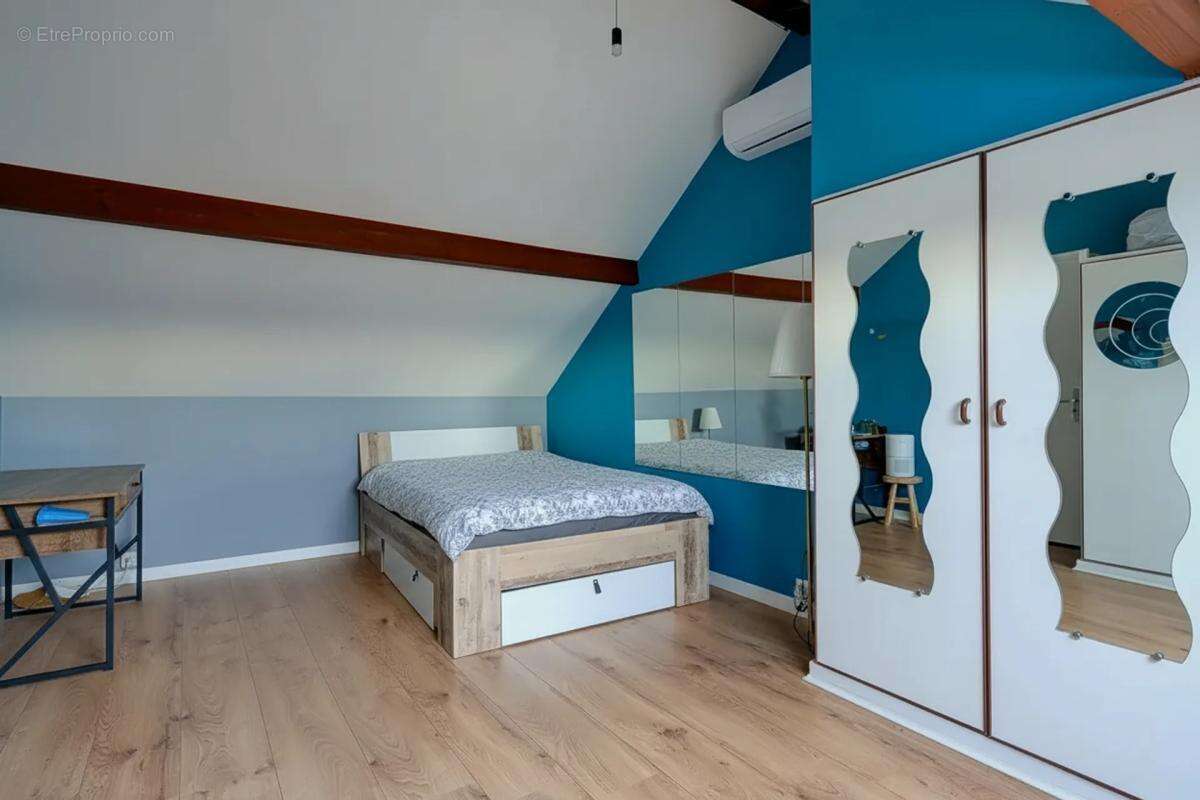 Appartement à BOIS-D'ARCY