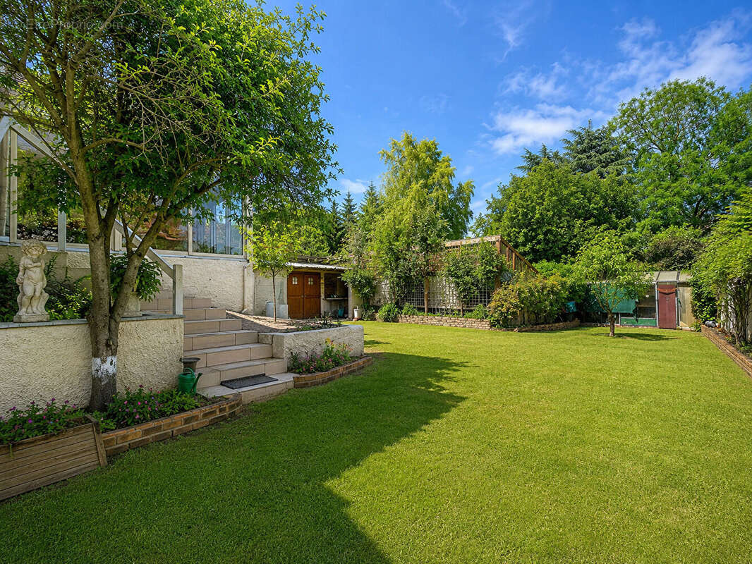 Maison à CARRIERES-SUR-SEINE