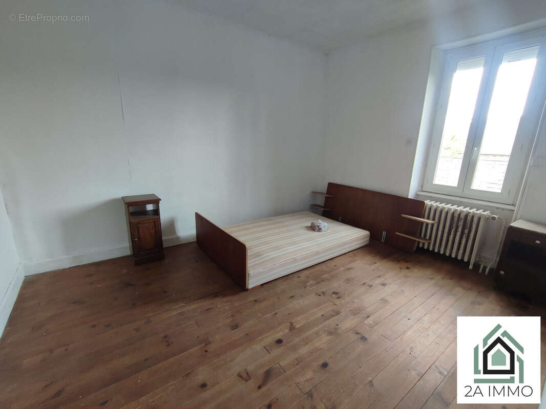 Maison à LES ANCIZES-COMPS