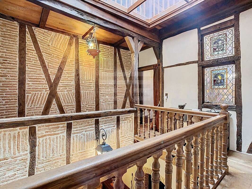 Maison à LISLE-SUR-TARN