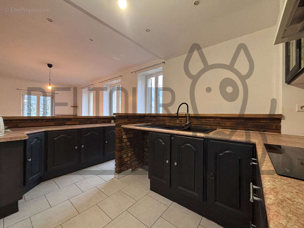 Appartement à POMMEUSE