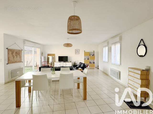 Photo 1 - Maison à CONTY