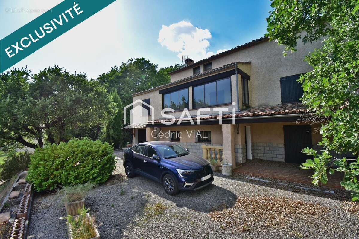 Photo 2 - Maison à MALLEMOISSON