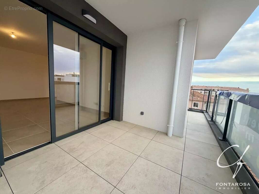 Appartement à FREJUS