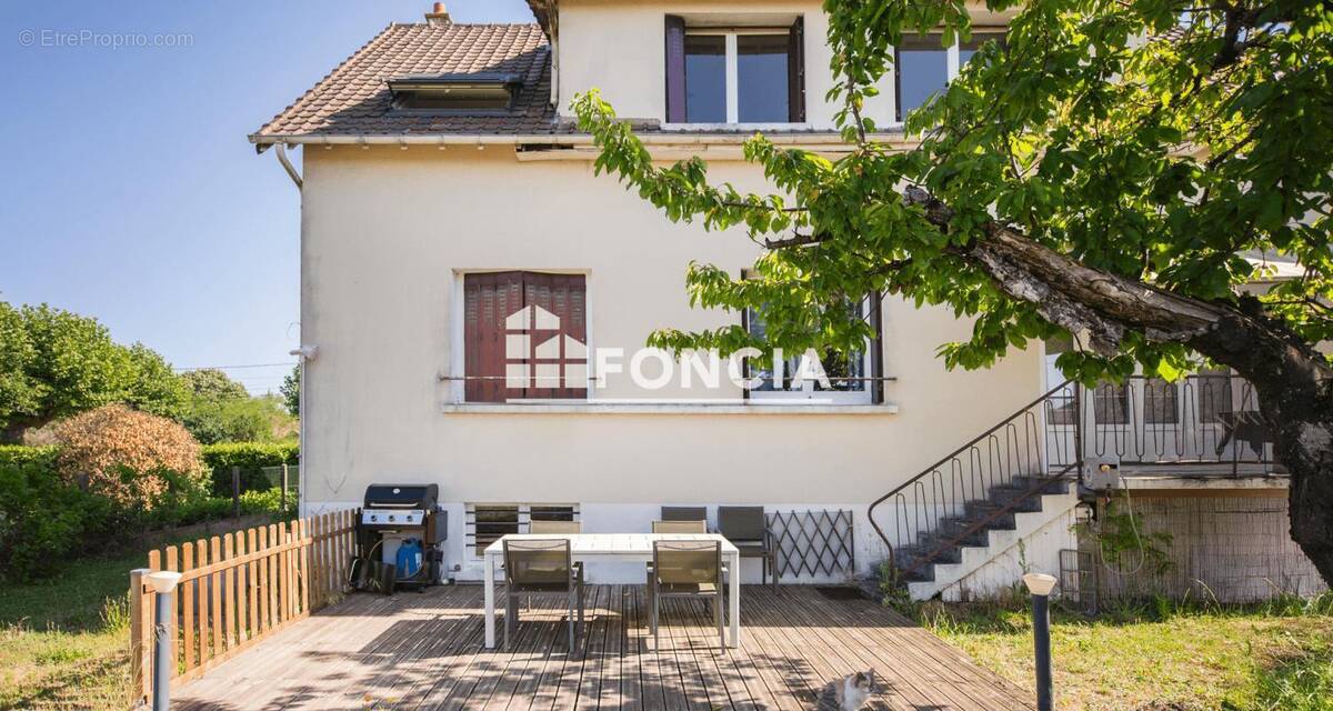 Maison à MARDIE