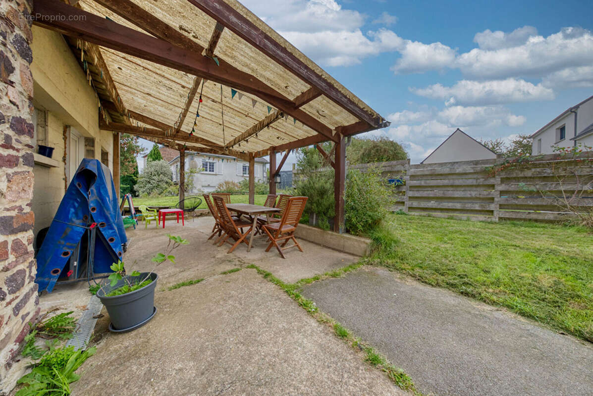 Maison à BREAL-SOUS-MONTFORT