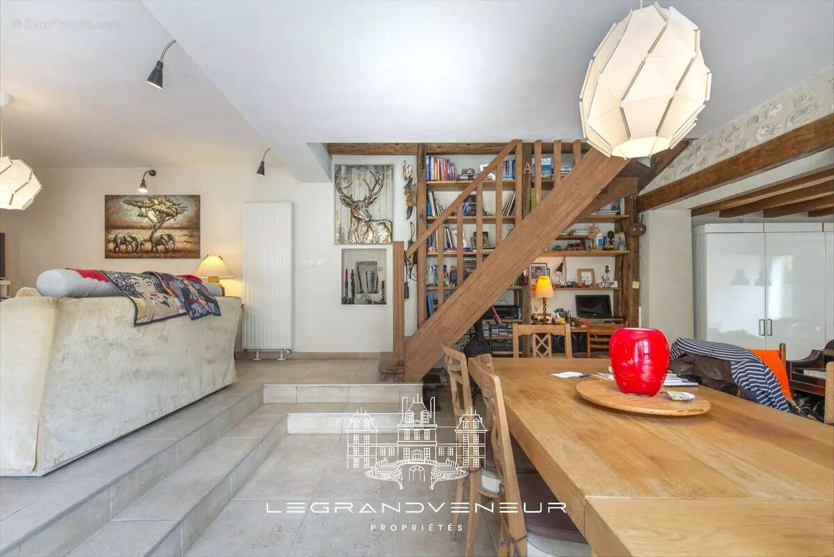 Maison à MILLY-LA-FORET