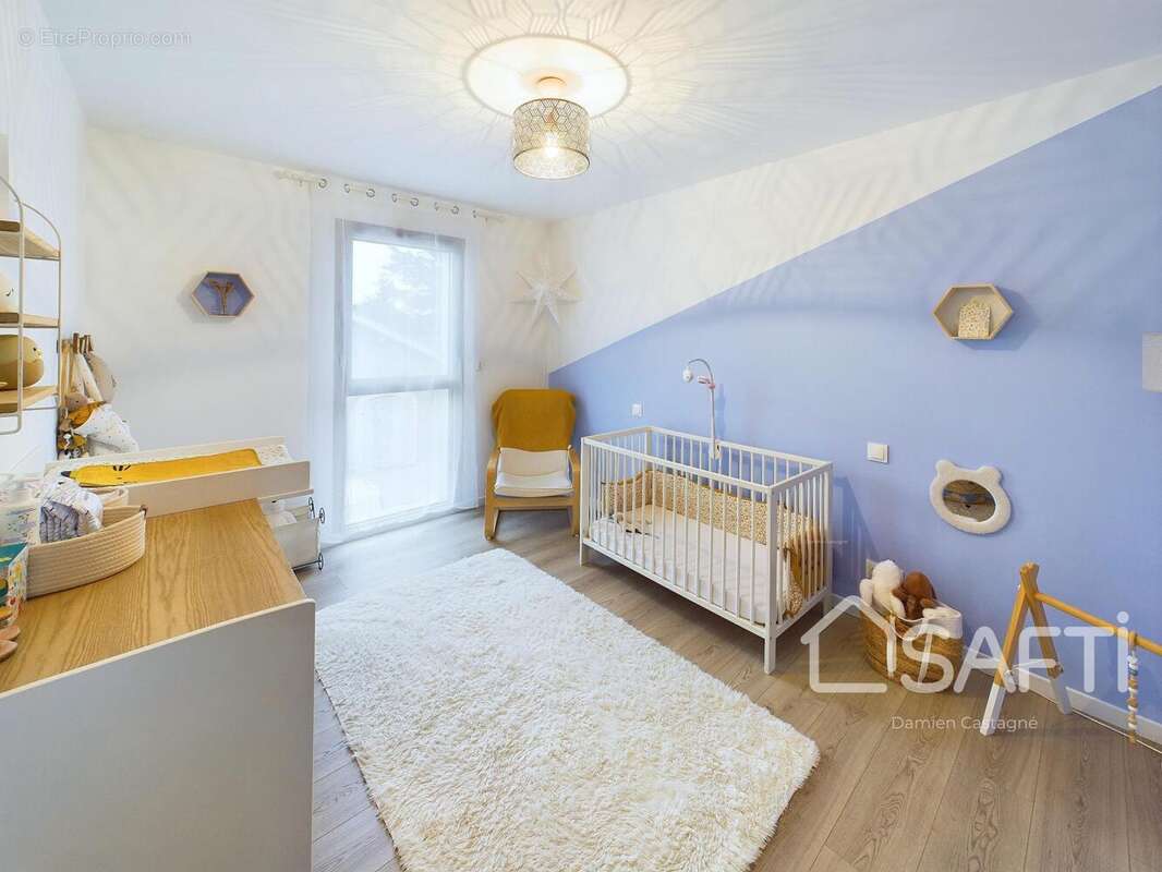 Photo 6 - Commerce à TALENCE