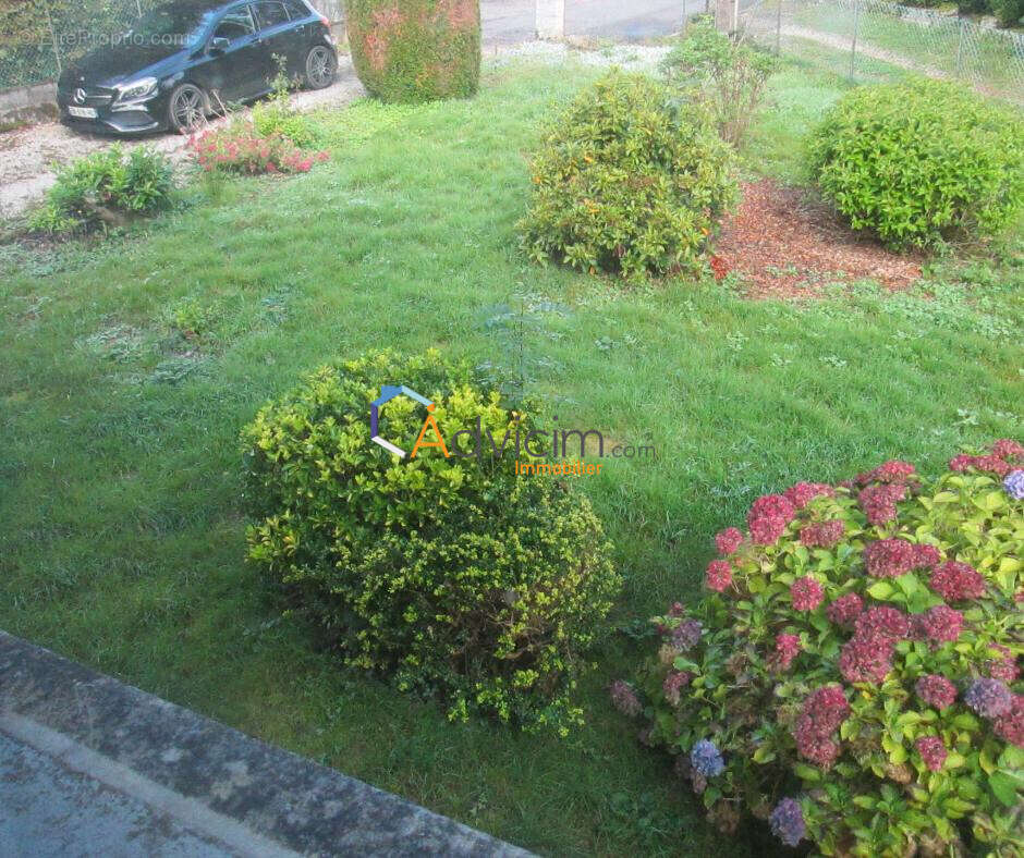 Maison à CLAIREGOUTTE