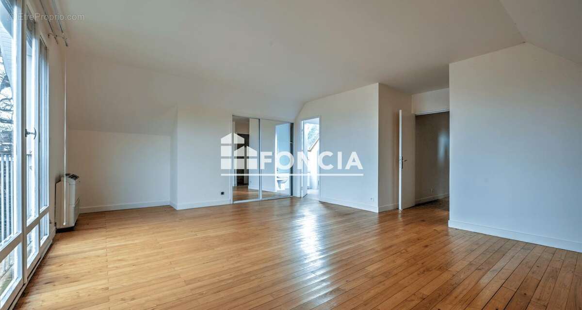 Maison à VERNOUILLET