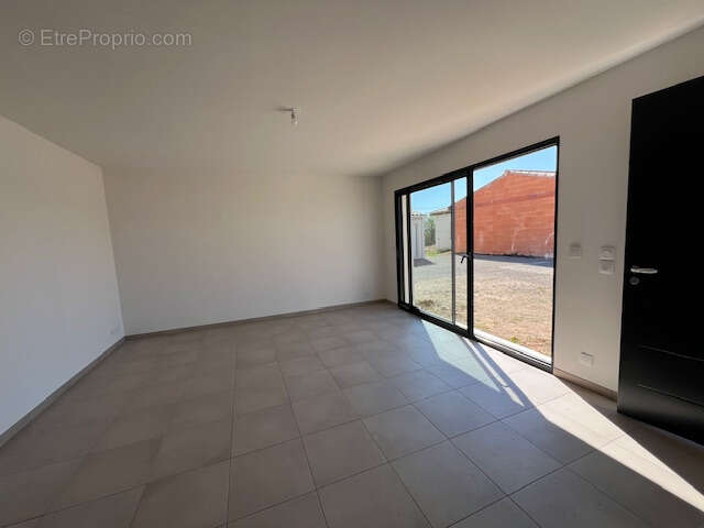 Maison à BIZE-MINERVOIS