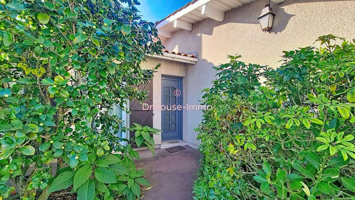 Maison à LE HAILLAN