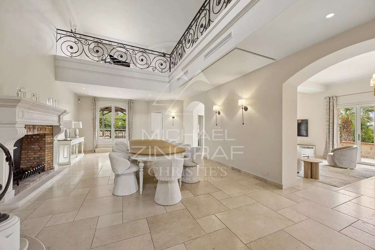 Maison à ANTIBES