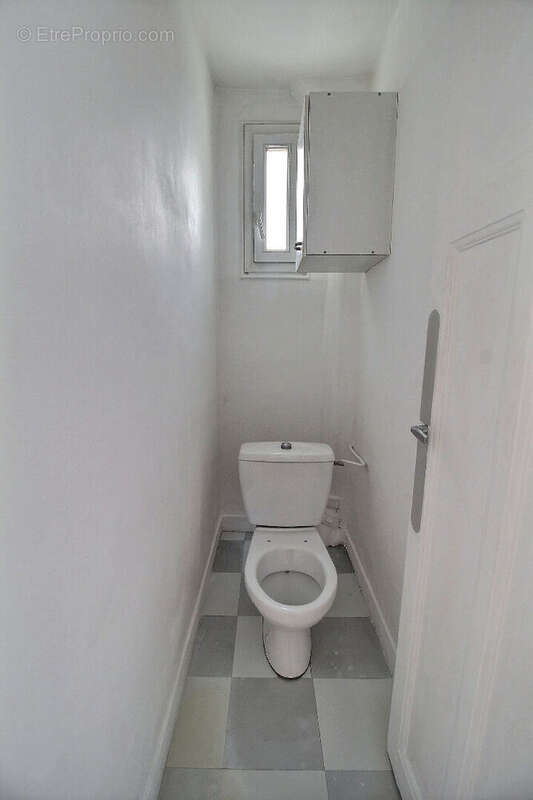 Appartement à LA GARENNE-COLOMBES