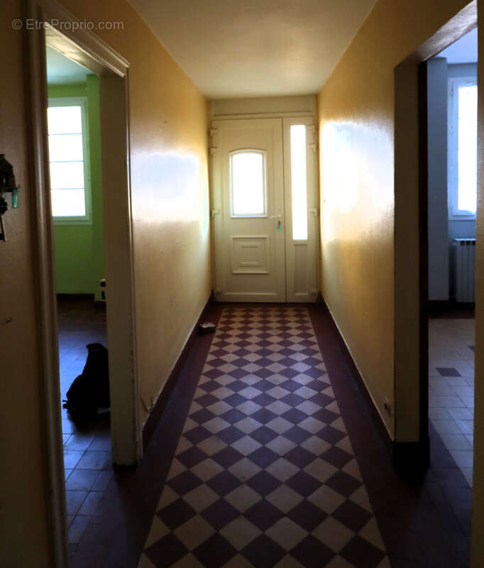Maison de village 2 logements/garage/jardin - photo 6