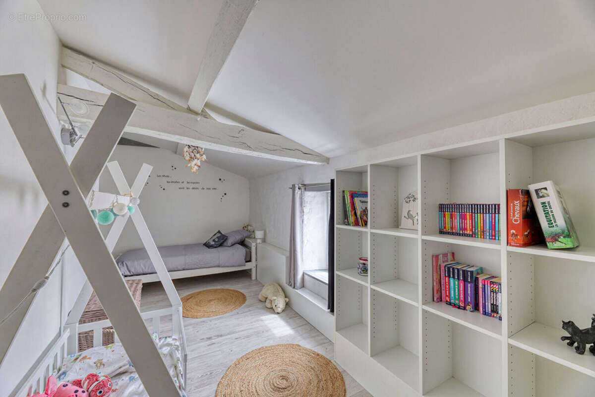 Maison familiale en pierre - Lege - photo 8