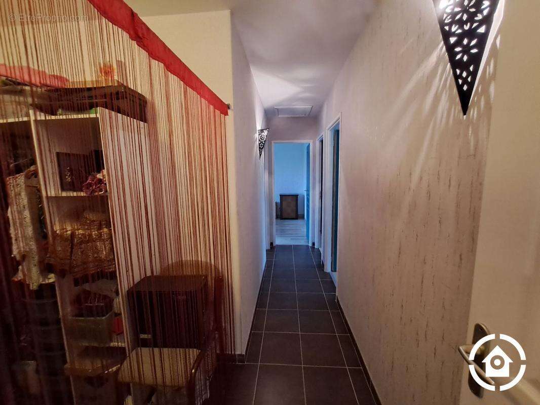 Maison à SAINTE-SEVERE