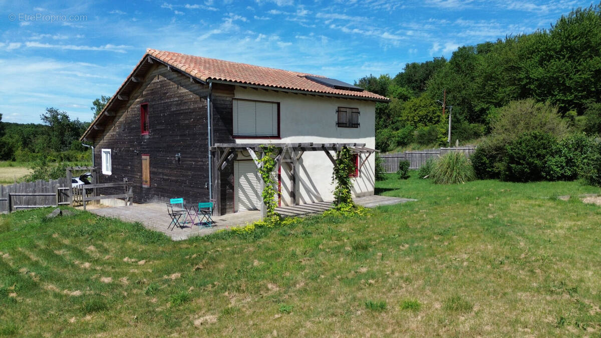 Maison à CHASSENEUIL-DU-POITOU