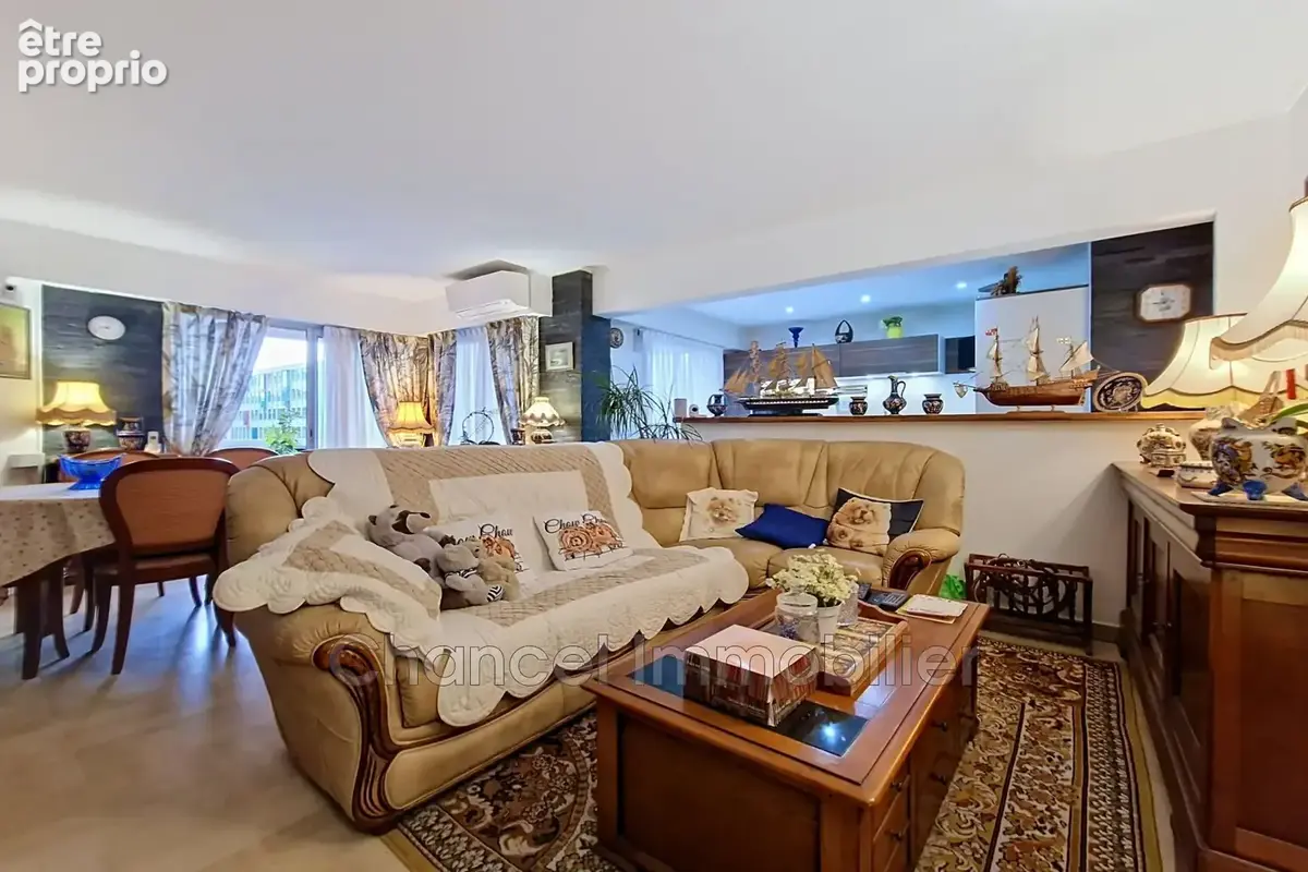 Photo Appartement à Antibes au prix de 390 000€