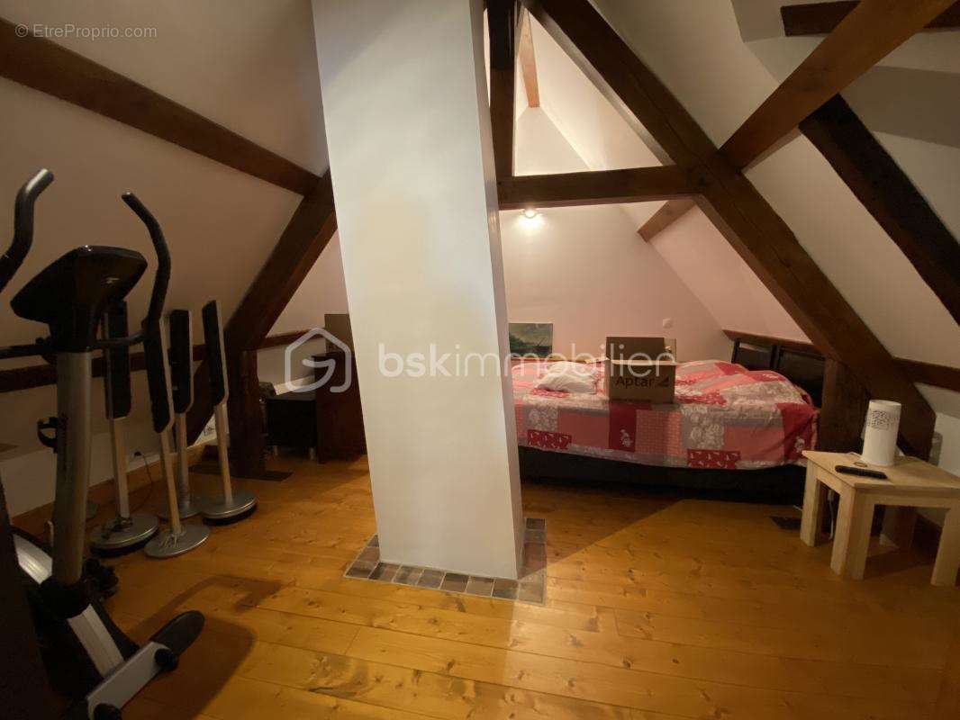 Maison à SAINT-OUEN-D'ATTEZ